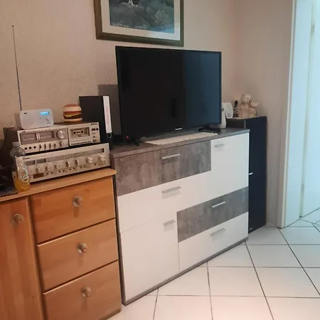 Am Muehlenbusch Apartament Neuss